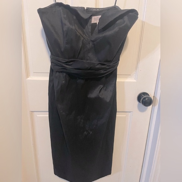 Badgley Mischka Dresses & Skirts - Badgley Mischka !Strapless! Black Cocktail Dress size 14